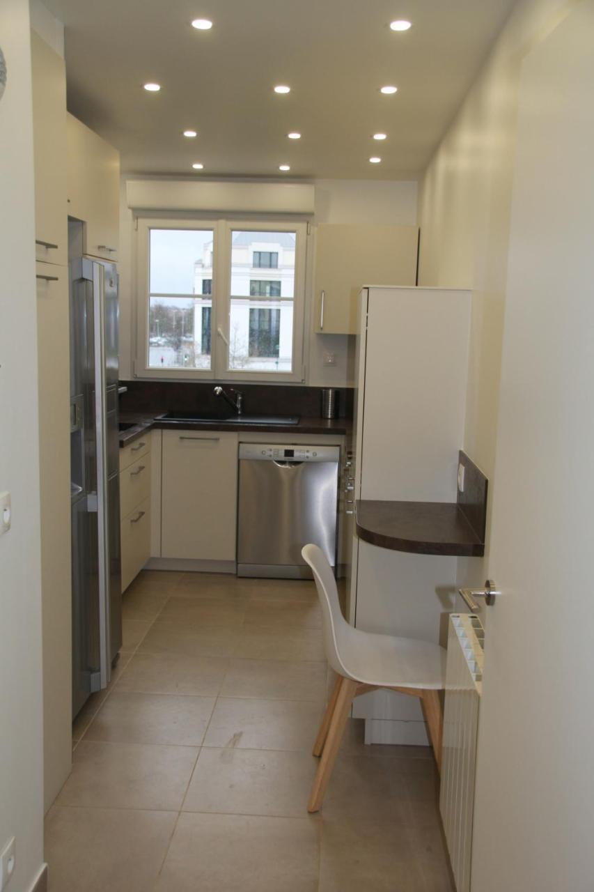 Disney Apart,3 Mn From Disney, 4Bedrooms, Double Free, Secured Parking,105 M2 Шеси Экстерьер фото