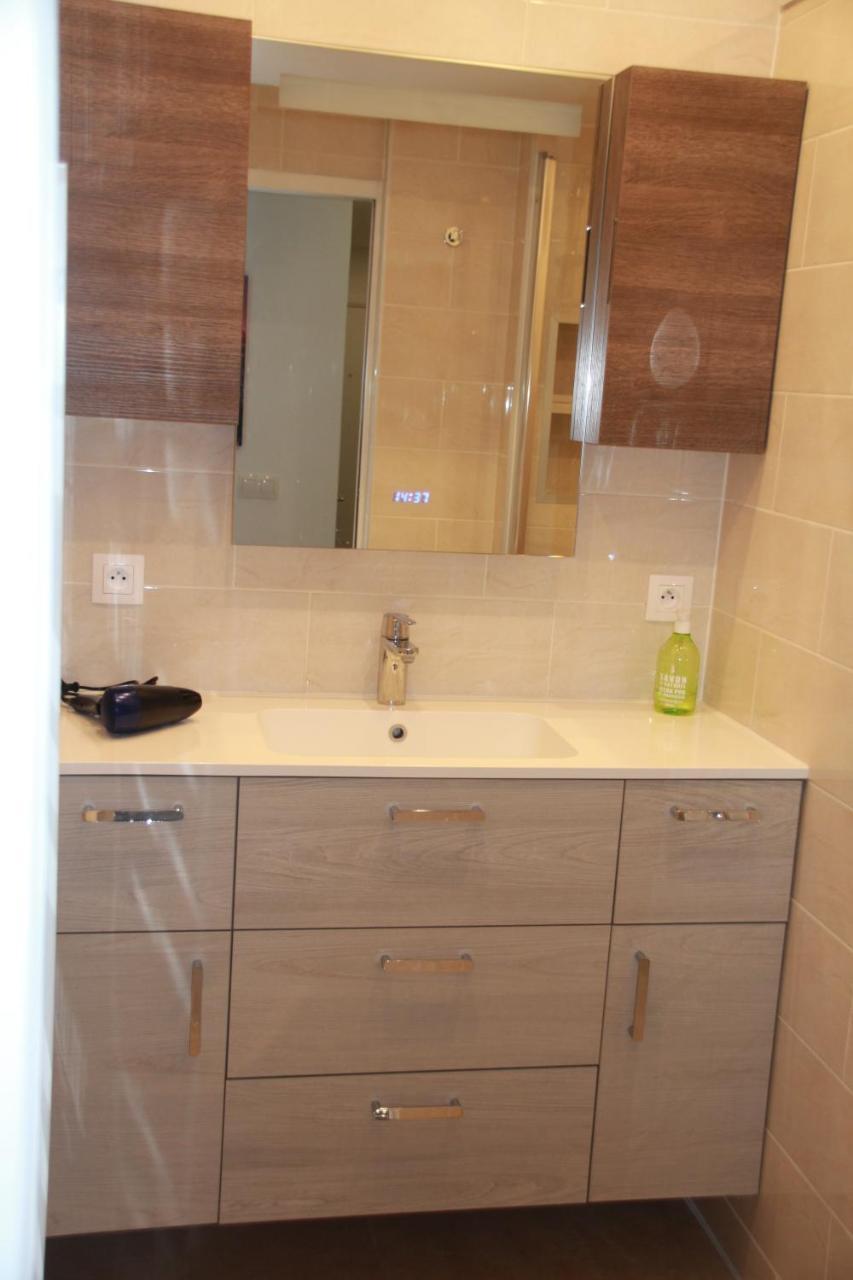 Disney Apart,3 Mn From Disney, 4Bedrooms, Double Free, Secured Parking,105 M2 Шеси Экстерьер фото